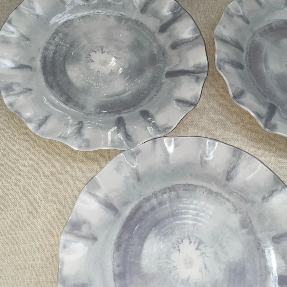 Pier 1 Melamine White Gray Salad Plates Set Of 4 Scallop‎ Edges NWT